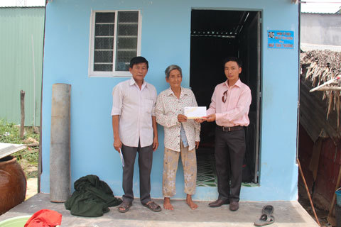Bà Tỉnh được tặng ngôi nhà mơ ước