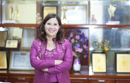 Nữ doanh nhân tâm huyết với viên thuốc Việt