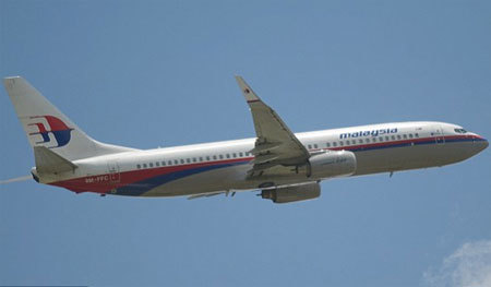 Tiếp viên Malaysia Airlines bị bắt vì sàm sỡ khách