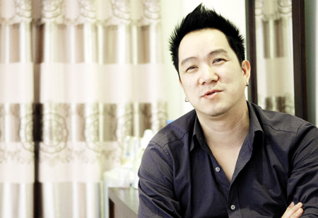 Huy MC - Thiếu gia đất Hà thành và công việc bán xôi đất Mỹ