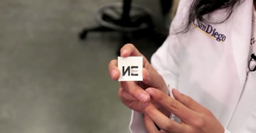 Nạp điện cho smartphone bằng... mồ hôi