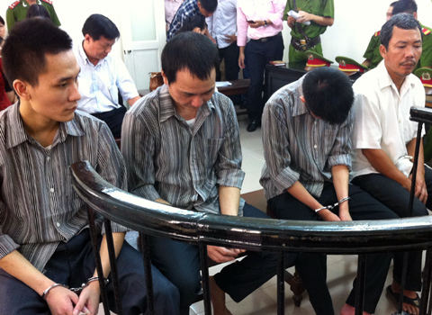 Nhân viên nhà nghỉ ghi lại 'nhật ký bán dâm'