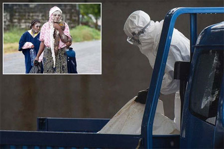 Bên trong 'địa ngục Ebola'