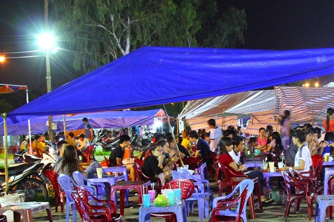 Những 