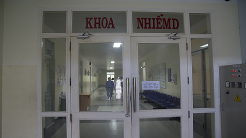 Hai người nghi nhiễm Ebola nhập cảnh VN đã hết sốt