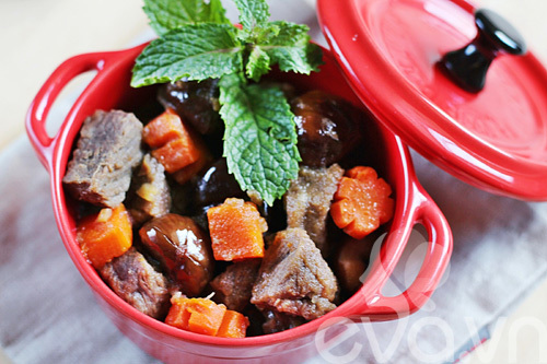 4 món hầm, kho cho ngày mưa cuối tuần