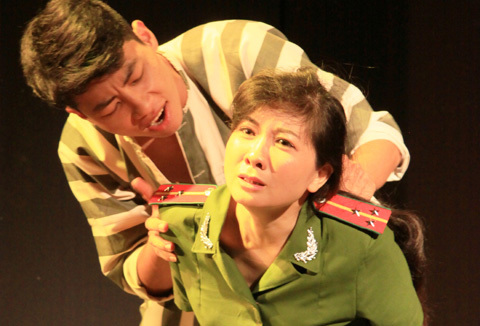 Nạn ma túy trong nhà tù lên sân khấu kịch