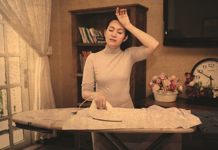Phụ nữ hiện đại ngại ủi đồ