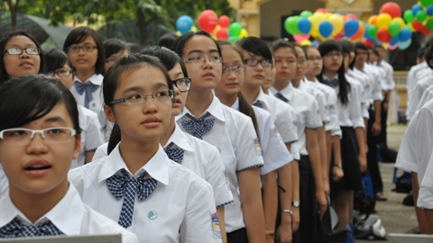Không khuyến khích may đồng phục mới cho HS
