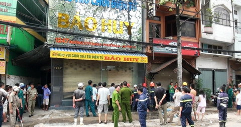 Cứu sống một thanh niên trong đám cháy