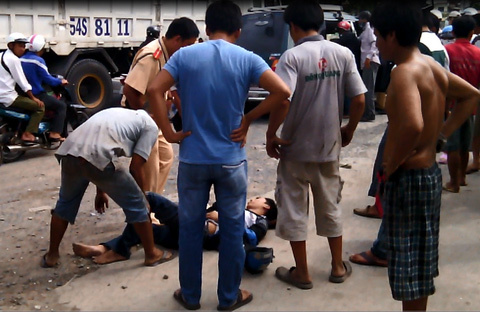 Xe của CSGT gây tai nạn, 3 người nhập viện