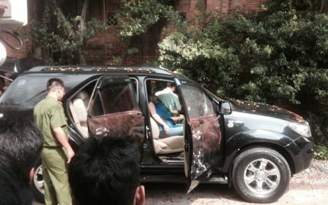 Bi kịch, nợ nần cặp đôi doanh nhân chết thảm trong ôtô