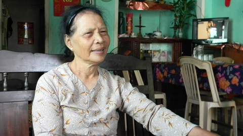 Bà bán cá nghèo trúng số độc đắc 3,4 tỷ