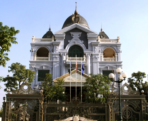 Lâu đài 