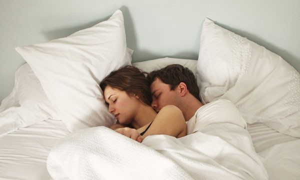 Nghi ngờ chồng ngoại tình vì hóa đơn tiền điện chỉ trên 100 ngàn đồng