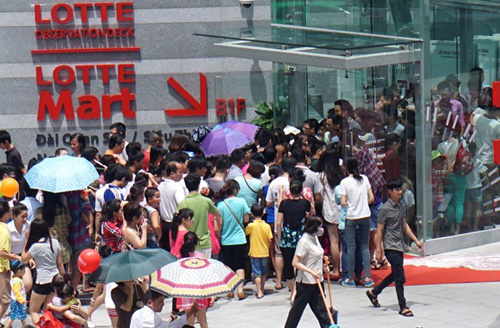 Nhà giàu hành xác ở tòa nhà cao thứ hai Hà Nội
