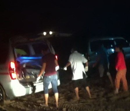 Tìm thấy thi thể bé trai rơi xuống cống ngầm