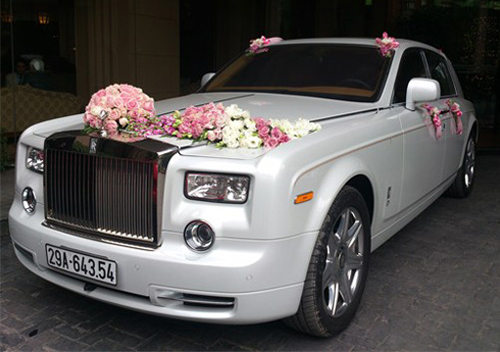 Những chiếc Rolls-Royce “độc” và “khủng” nhất Việt Nam