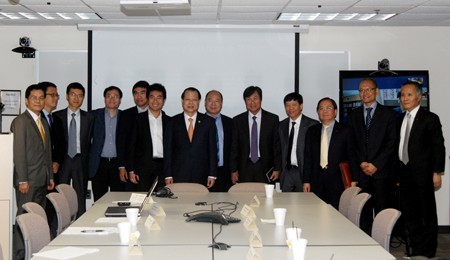 Phó Thủ tướng Vũ Văn Ninh gặp các học giả VN tại Mỹ