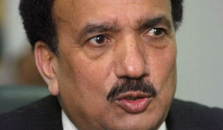 Khách VIP bị đuổi khỏi máy bay vì đến muộn