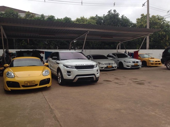 Đại gia Lào chơi siêu xe, tay chơi Việt nể phục