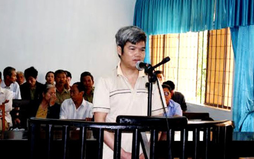 Bị phát hiện trộm ngan, nhẫn tâm giết 2 cháu nhỏ