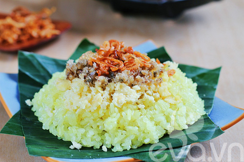 Xôi cá rô dẻo thơm ngày đầu tháng