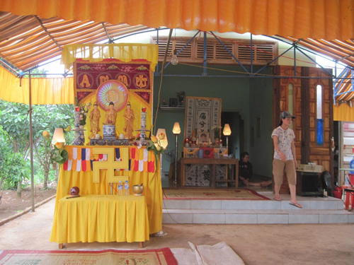 Nghi giận bạn gái, học sinh cấp 2 tự tử