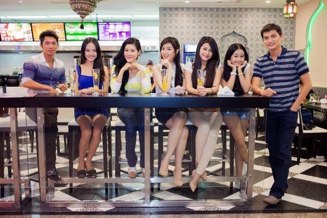 Quản lý mỹ nhân Việt và 8 điều khiến 