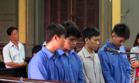 Y án nhóm cướp tài sản của nghệ sĩ Hồng Vân