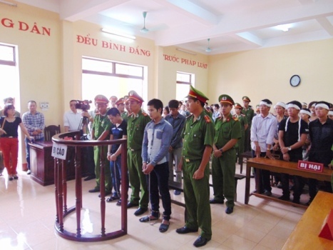 Kẻ hung hãn giết vợ chồng chủ tiệm cầm đồ lĩnh án tử