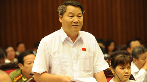 Đề xuất tăng thuế rượu, thuốc lá thêm 20%