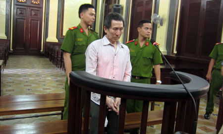 Người cha nhu nhược và bản án mang tội giết con