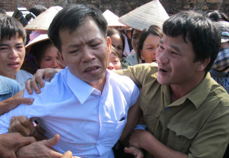 Quyền im lặng và những rào cản