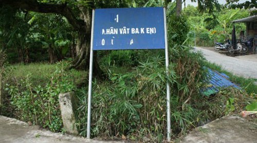 Tám đời chủ lụi tàn tại ngôi nhà Bá Kiến
