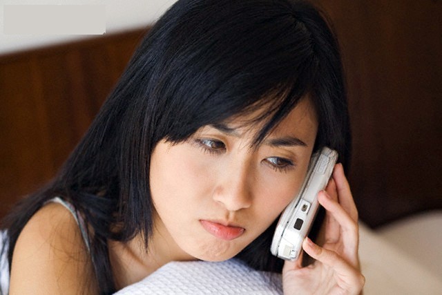 Quái chiêu truy tìm dấu vết ngoại tình: Giả làm em gái, dụ “tình địch” về nhà