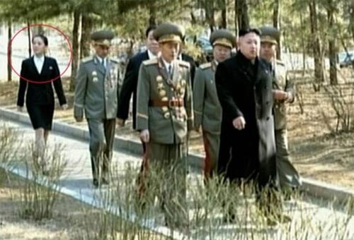 Em gái Kim Jong-un đang lãnh đạo Triều Tiên?