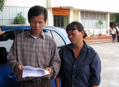 Ông Chấn đang phải 'đeo' bản án bồi thường dân sự?