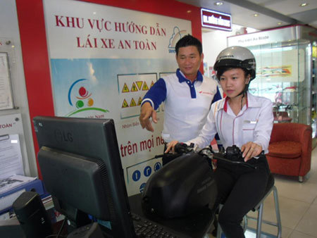 HEAD có hoạt động lái xe an toàn xuất sắc nhất