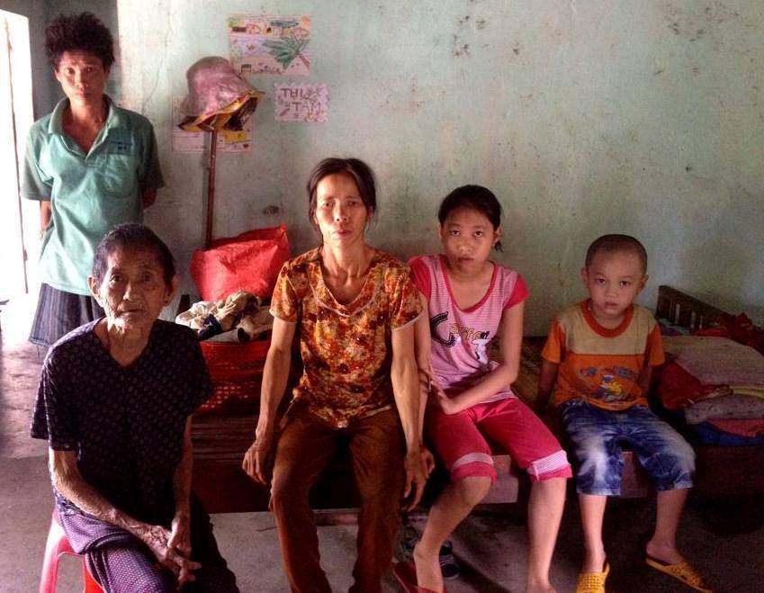 Nghẹn đắng cảnh vợ bệnh tật nuôi cả nhà chồng ngớ ngẩn