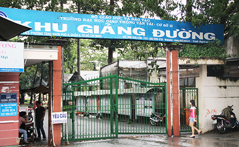 Ba sinh viên bị đình chỉ học vì quấy rối tình dục