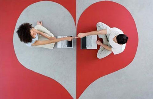 Hay ho gì chuyện tung hê chồng ngoại tình lên facebook!?