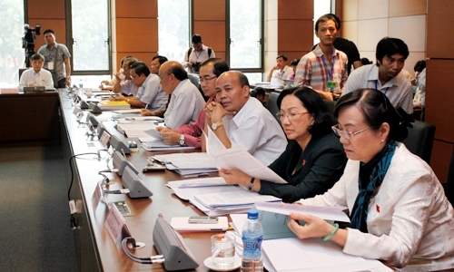 Nợ công cao, lo nguồn trả