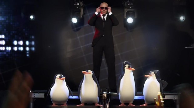 'Tay chơi 'Pitbull bắt tay với biệt đội cánh cụt Madagascar