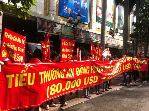 Tiểu thương An Đông Plaza đóng quầy phản đối chủ đầu tư