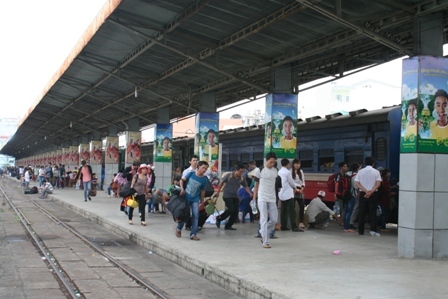 Vé tàu Tết năm nay cao nhất hơn 2,1 triệu đồng