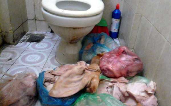 'Heo thuốc', gạo ướp hương, giấm axít: Bữa ăn đáng sợ