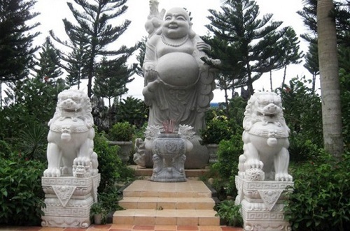 Dùng linh vật canh mộ trấn yểm biệt thự, đại gia mang họa?