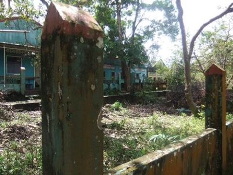 Nữ đại gia đoản mệnh xây biệt thự 7ha nuôi chó, khỉ