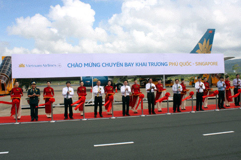 Vietnam Airlines mở đường bay quốc tế Phú Quốc - Singapore
